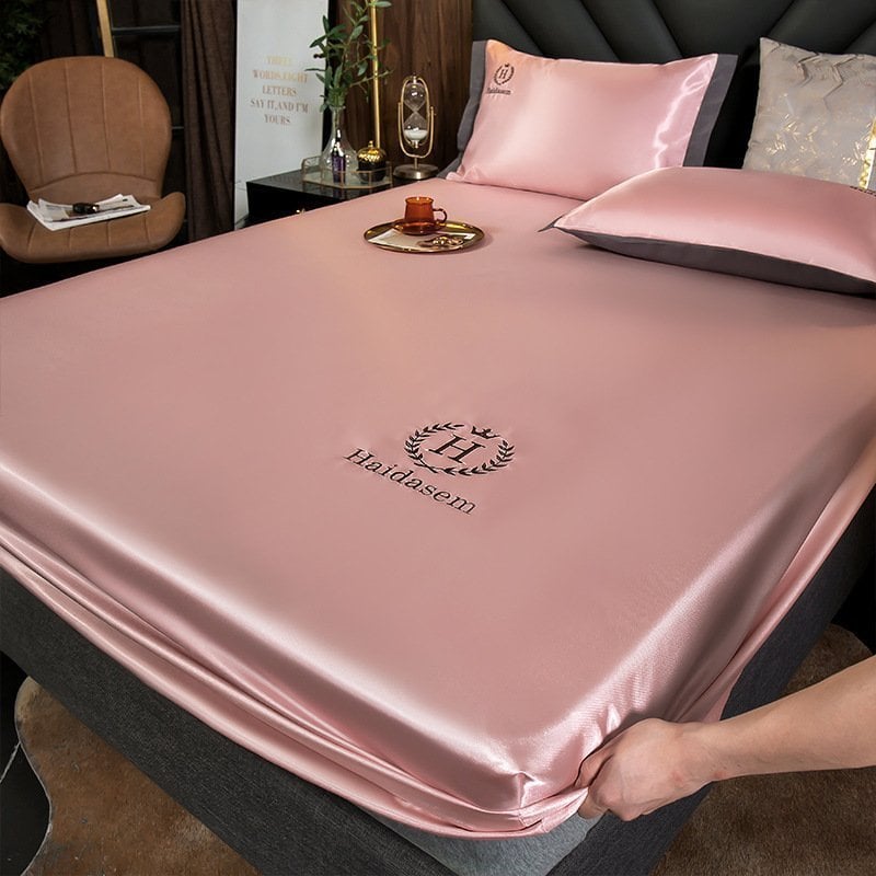 VelvetDream Silk Sheets With Deep Pockets For All-Season Comfort