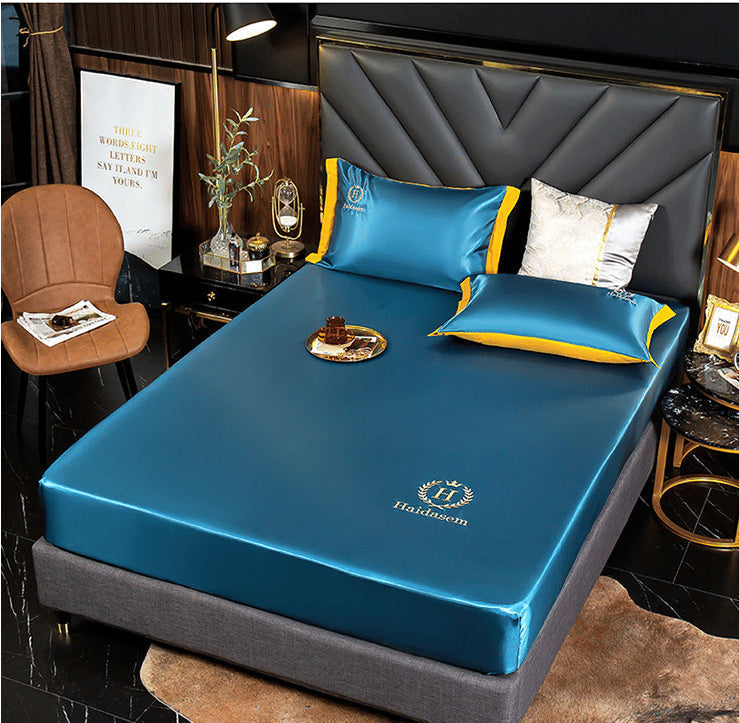 VelvetDream Silk Sheets With Deep Pockets For All-Season Comfort
