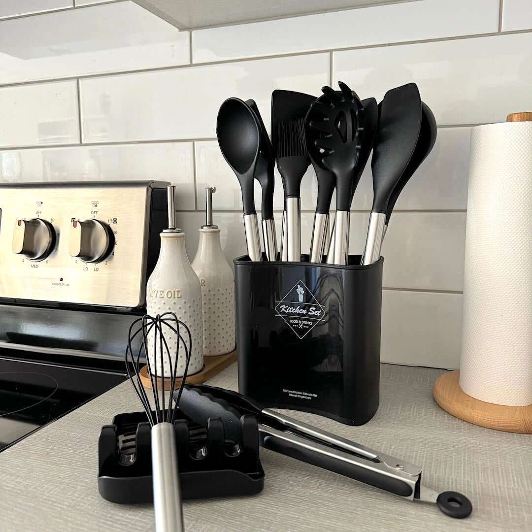 Versatile Silicone Utensil Set With 12 Essential Tools Heat Resistant And Nonstick