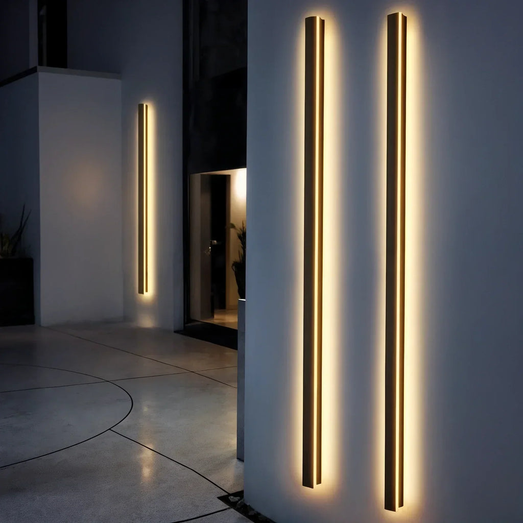 Vinteris Sturdy Wall Lamp For Ambient Outdoor Lighting