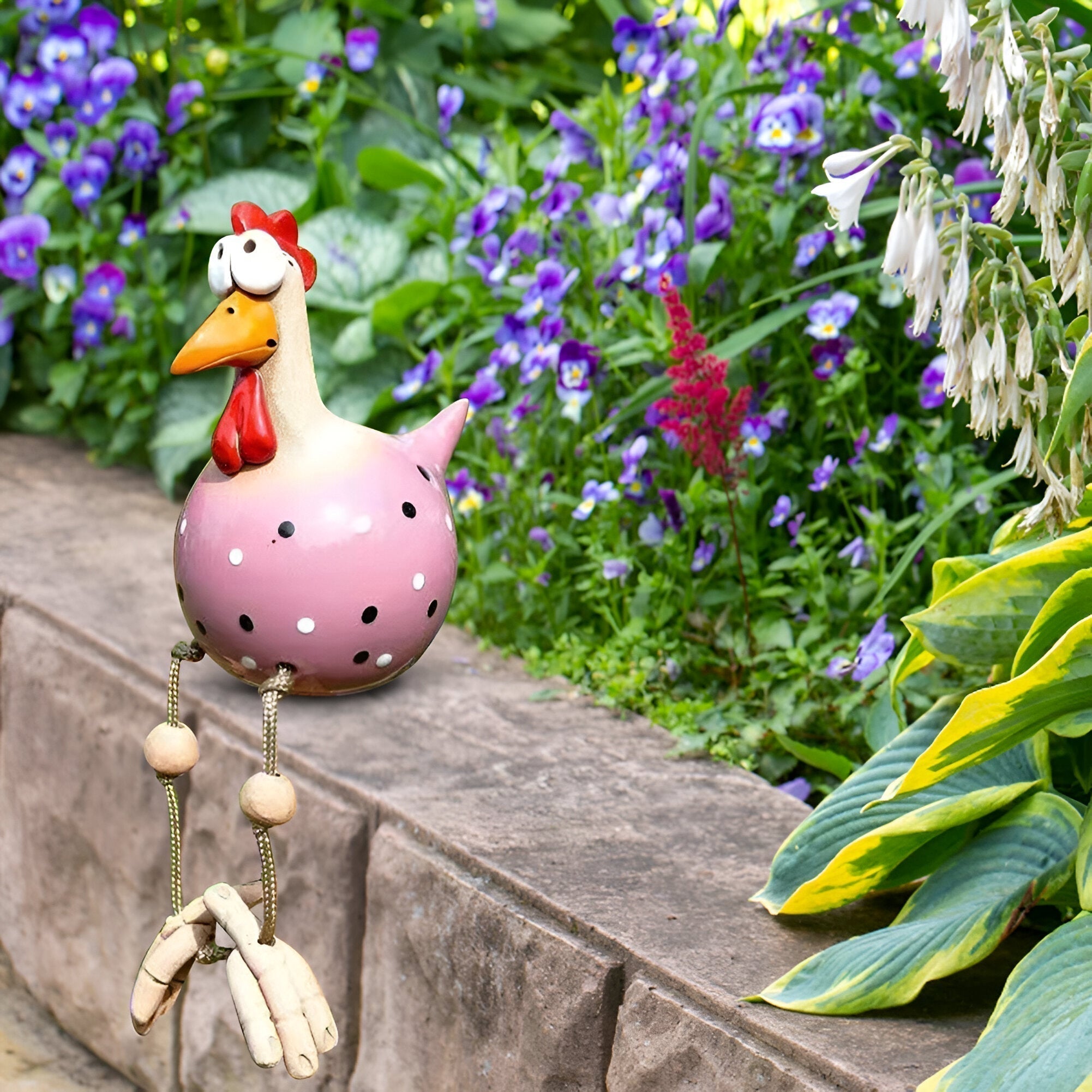 Resin Chicken Garden Statue With Vibrant Eyes For Outdoor Yard Decor