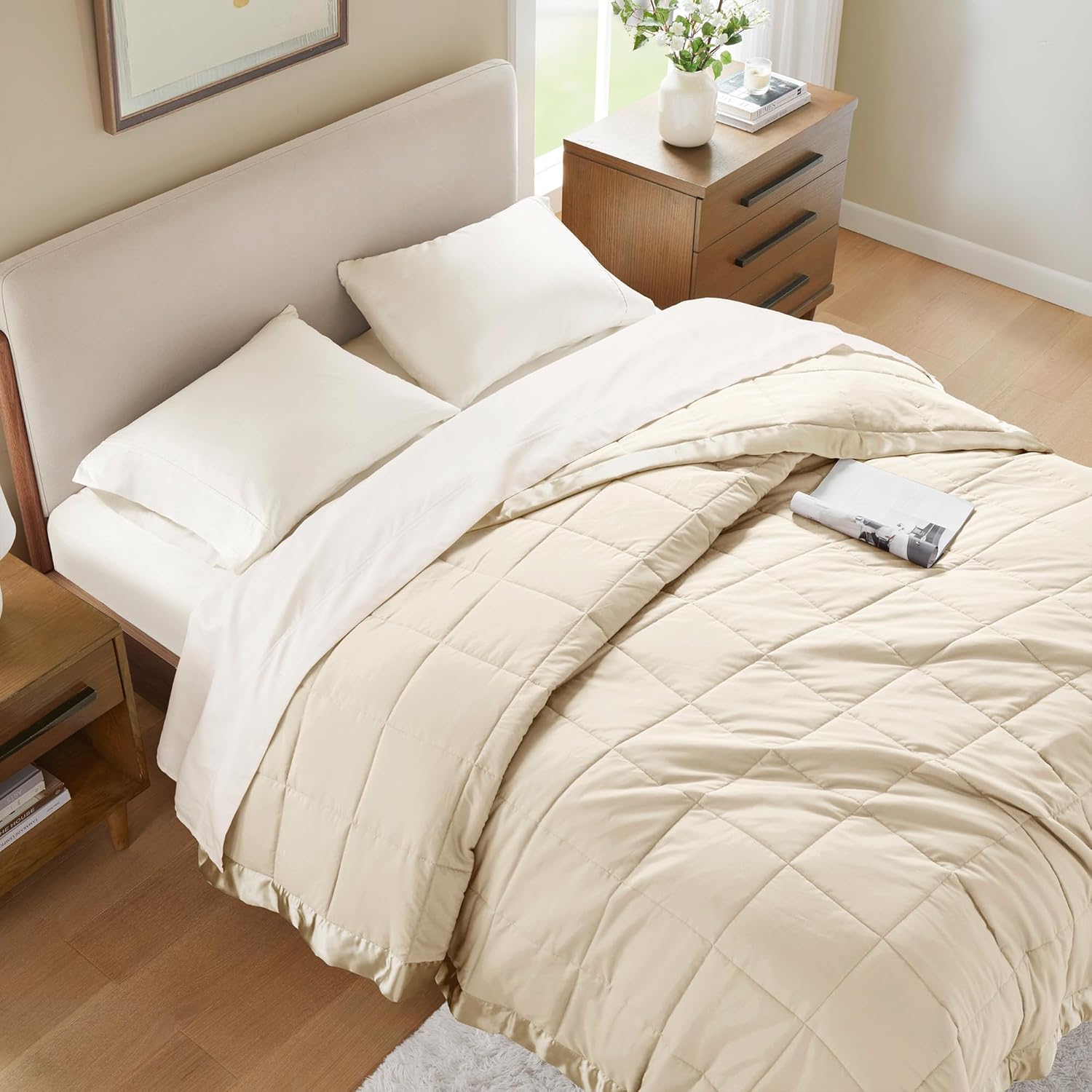 Windom Collection Lightweight Soft Blanket With Satin Trim