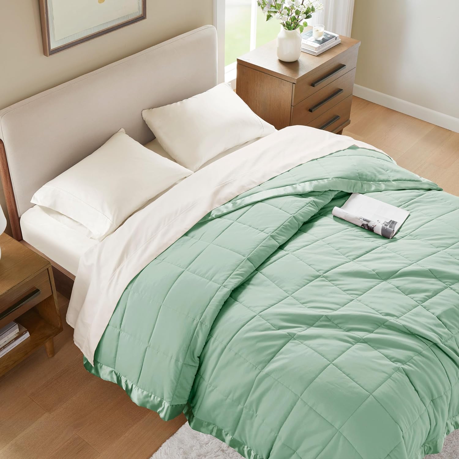 Windom Collection Lightweight Soft Blanket With Satin Trim