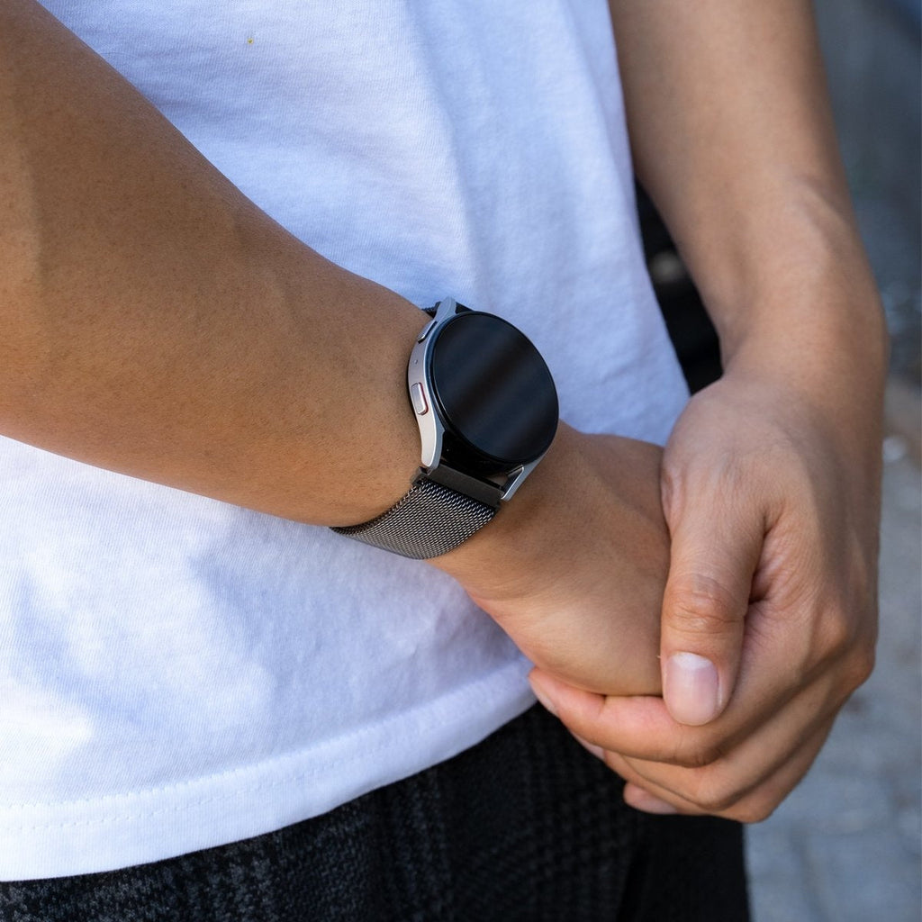 Black 20mm Milanese Strap With Quick Release Clasp