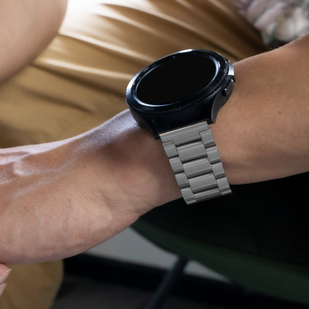 Samsung Galaxy Watch 4 Classic Silver Steel Strap Band